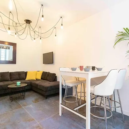 Charming Two Bedrooms With Jacuzzi In The Heart Of The Old Town Of * أنتيب